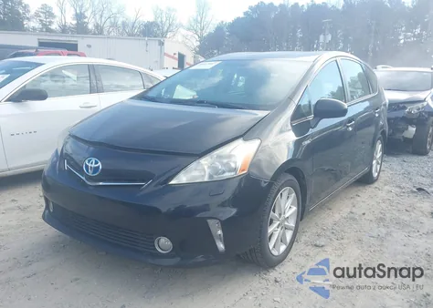 2013 Toyota Prius V Five z USA, uszkodzony, nr VIN JTDZN3EUXD3227108